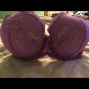 Victoria’s Secret Dream Angels Lined Demi 34DDD